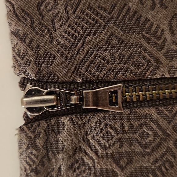 Elie Tahari Brown Print Fitted Zip Back Shift Dress Cap Sleeve SZ 6 - Picture 6 of 13